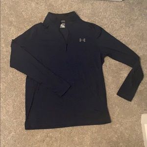 Men’s medium Under Armour half zip.